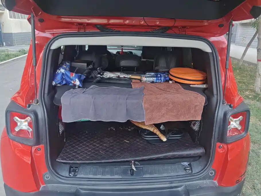 Jeep Renegade — миниатюра 4