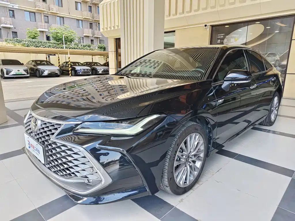 Toyota Avalon 2024 Hybrid 2.5L XLE Premium Edition