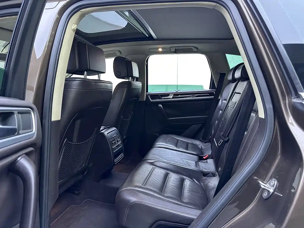 Volkswagen Touareg 2011 3.0TSI Hybrid