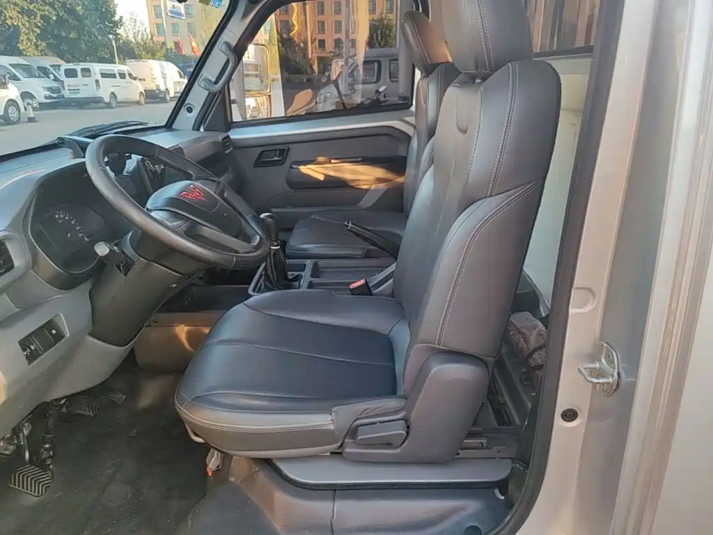 Wuling Wuling Longka — миниатюра 17