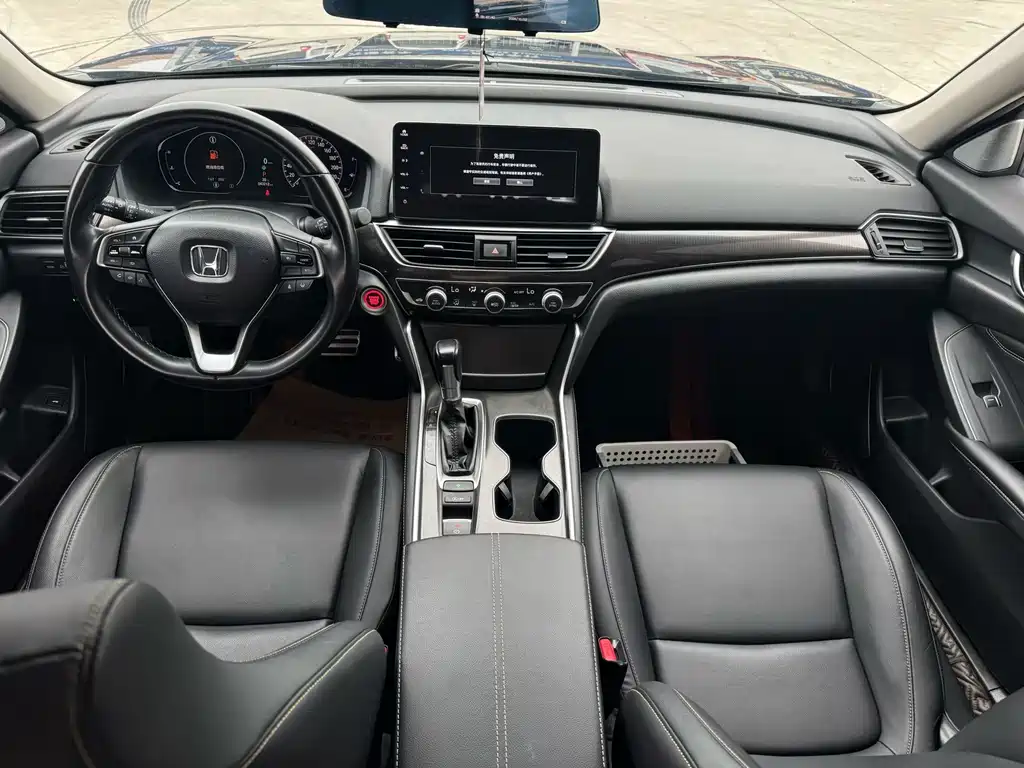 Honda Accord — миниатюра 6