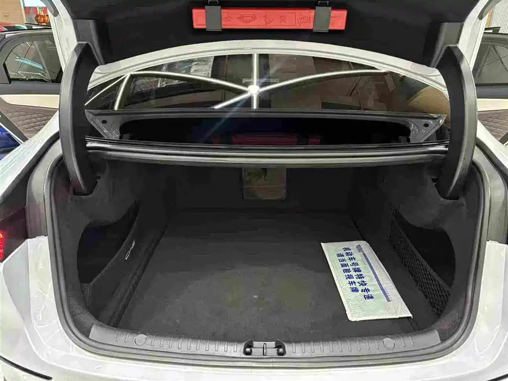 BYD Han — миниатюра 18