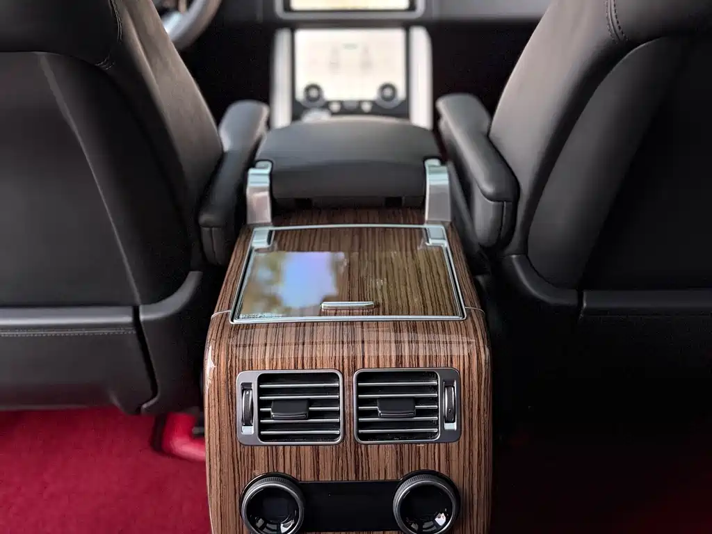 Land Rover Range Rover — миниатюра 19