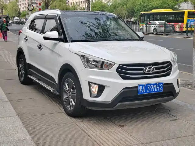 Hyundai ix25