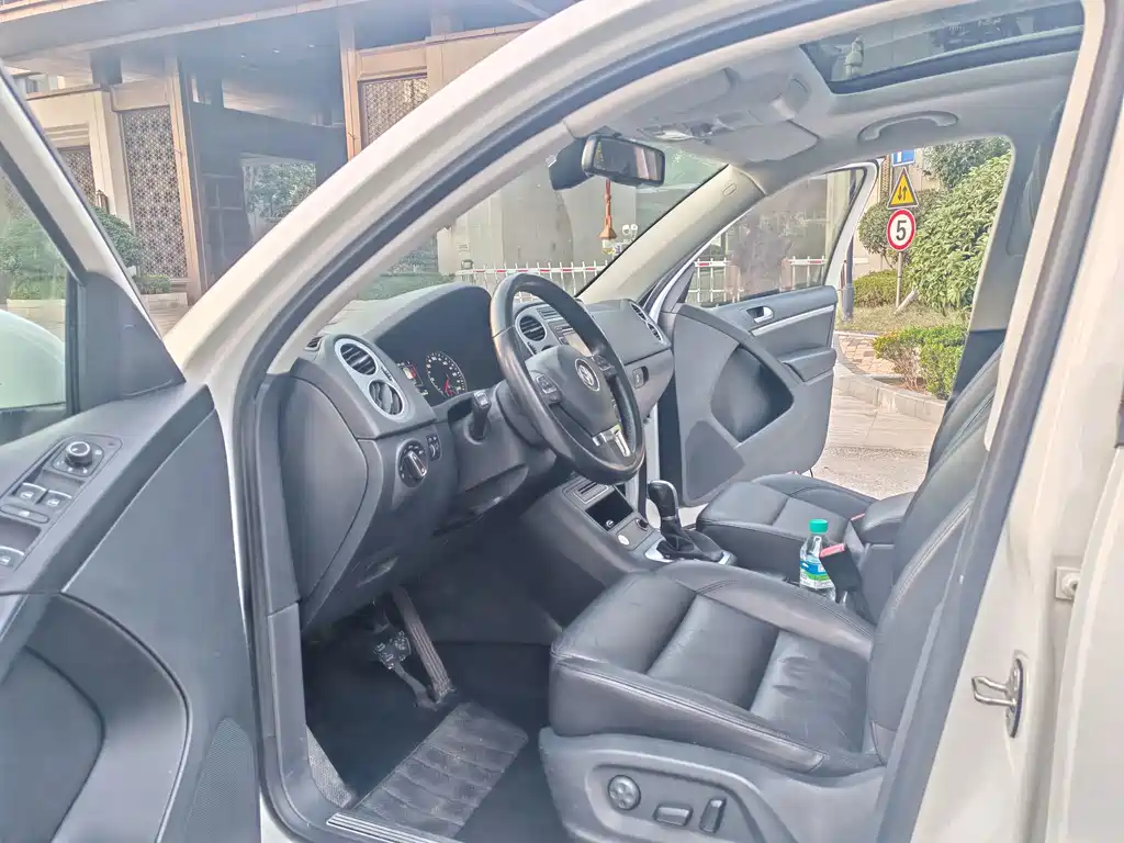 Volkswagen Tiguan — миниатюра 7