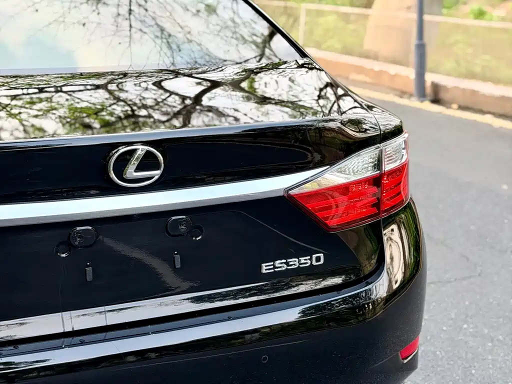 Lexus ES — фотографии объявления, Фото 21