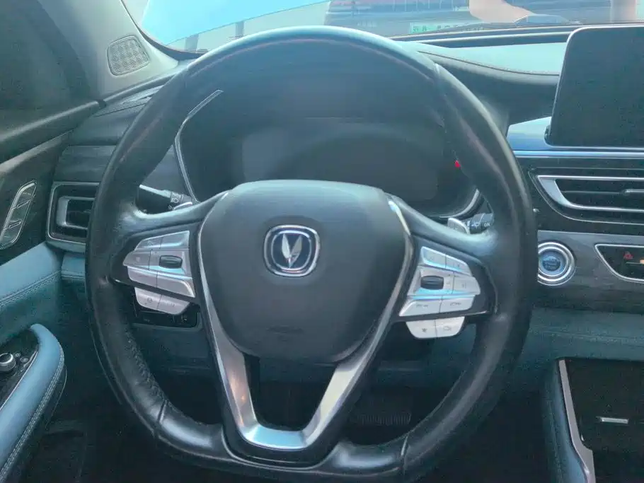 Changan CS75 New Energy — миниатюра 15