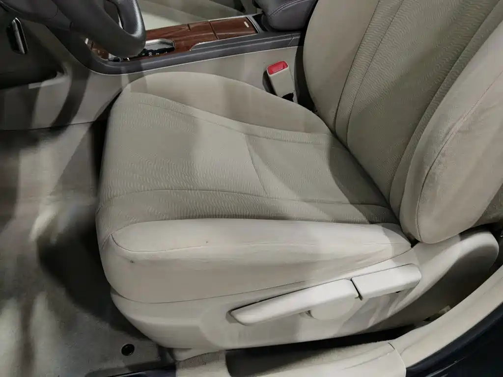 Toyota Camry — миниатюра 20