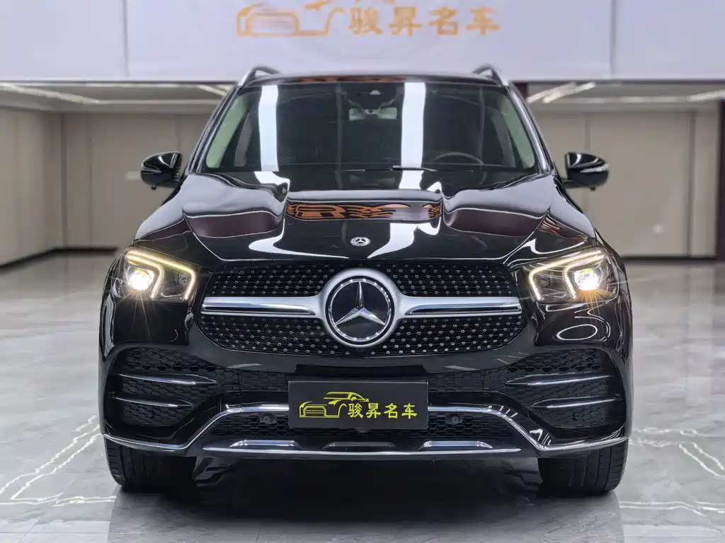 Mercedes-Benz GLE (Import) — миниатюра 2