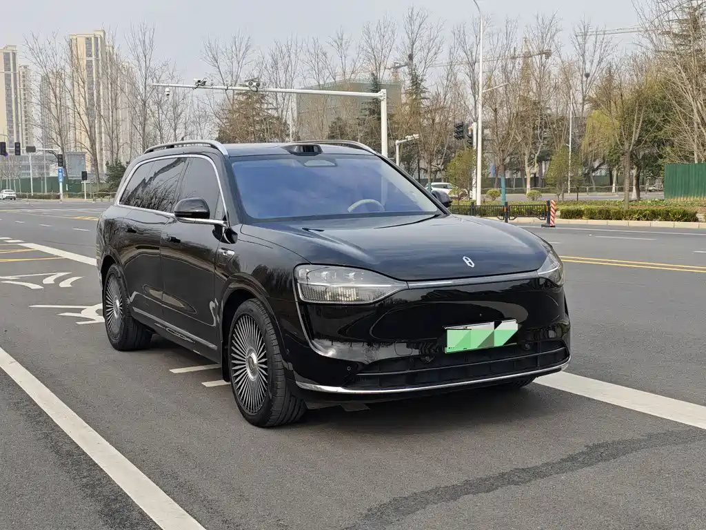 AITO ASK THE WORLD M9