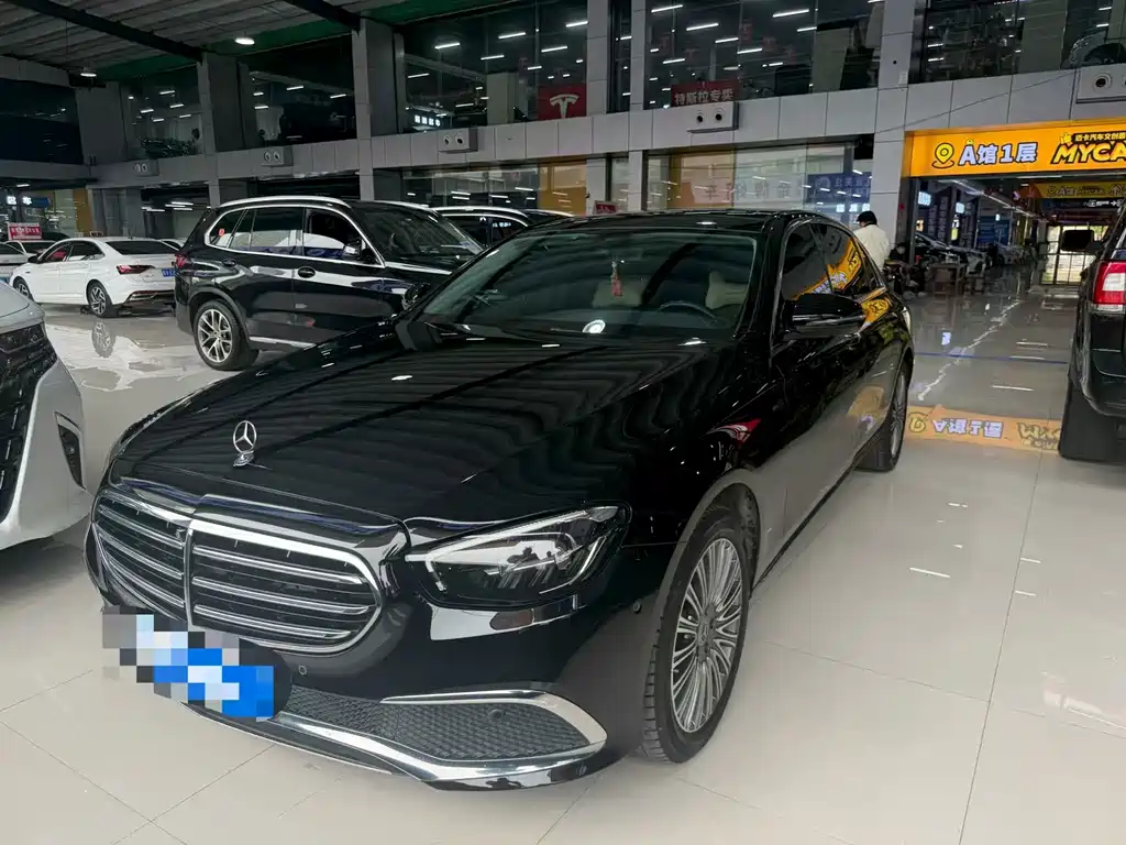 Mercedes-Benz E-Class 2021