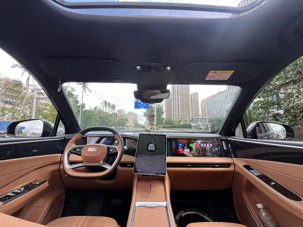 GEELY GALAXY GALAXY L7