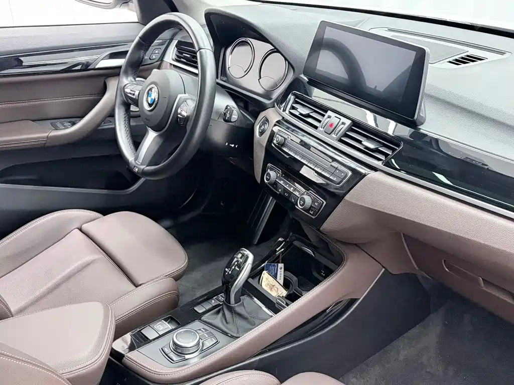 BMW X1 — миниатюра 10