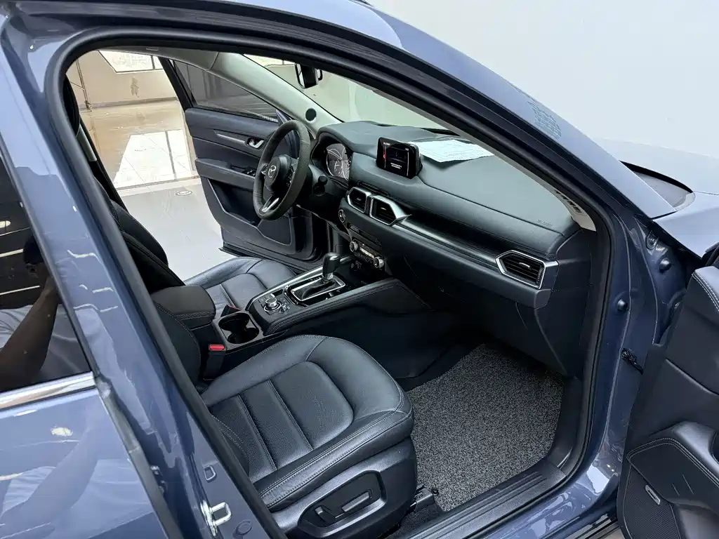 MAZDA CX 5