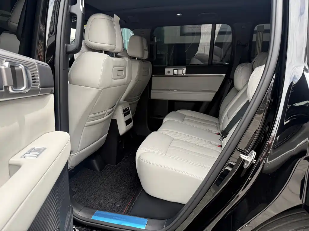 Fangchengbao Leopard 7 7 2025 190KM Ultra