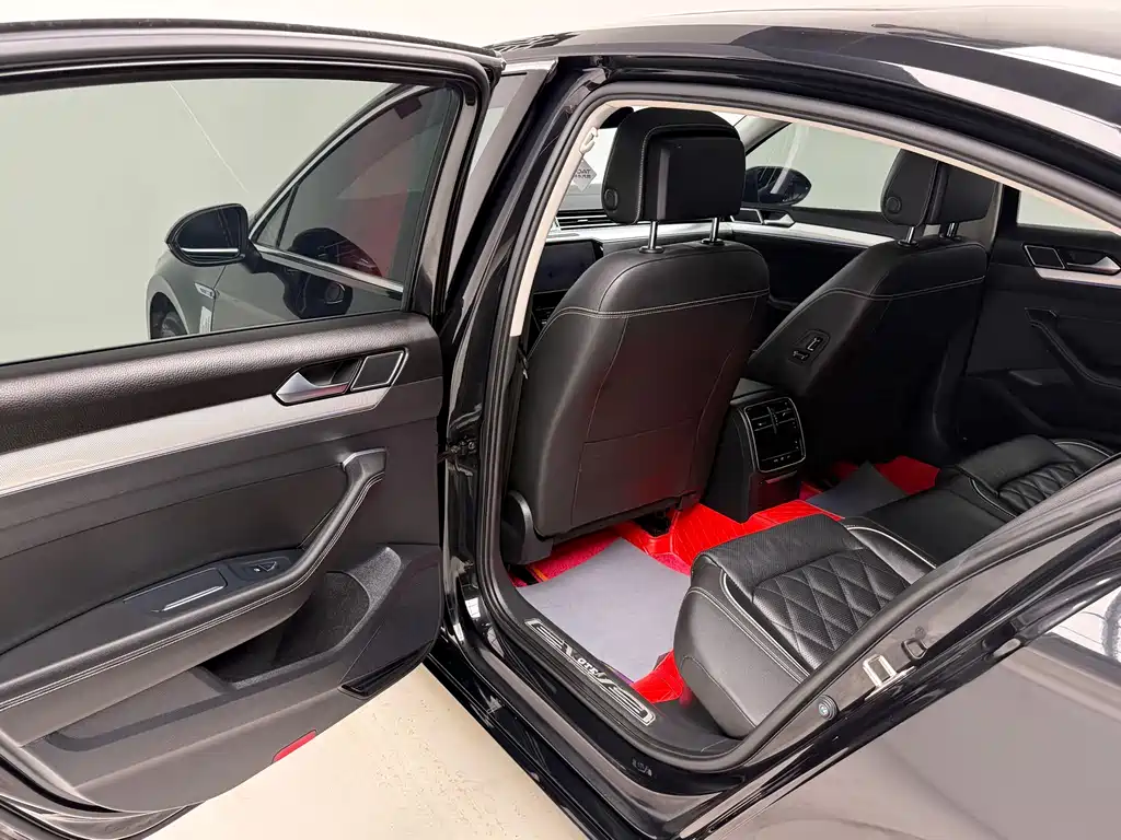Volkswagen Magotan PHEV GTE Luxury Type, фото 16