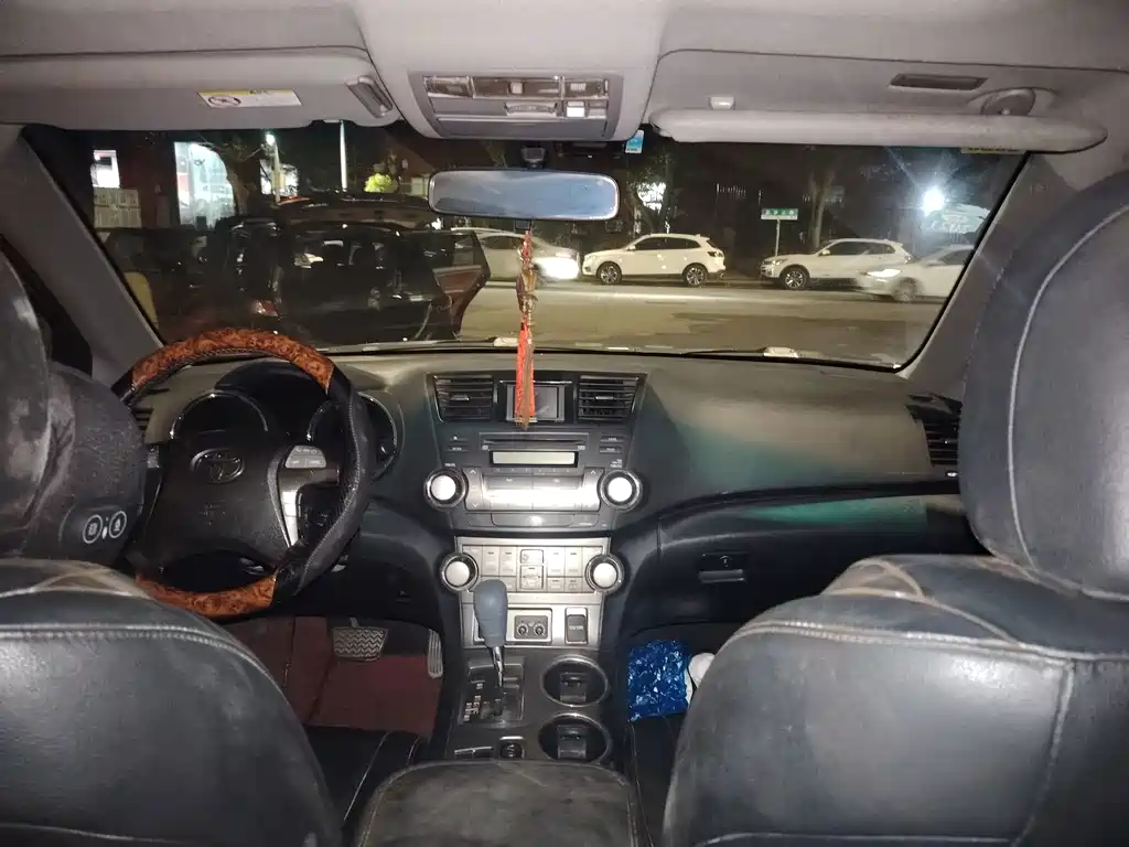 Toyota Highlander — миниатюра 3