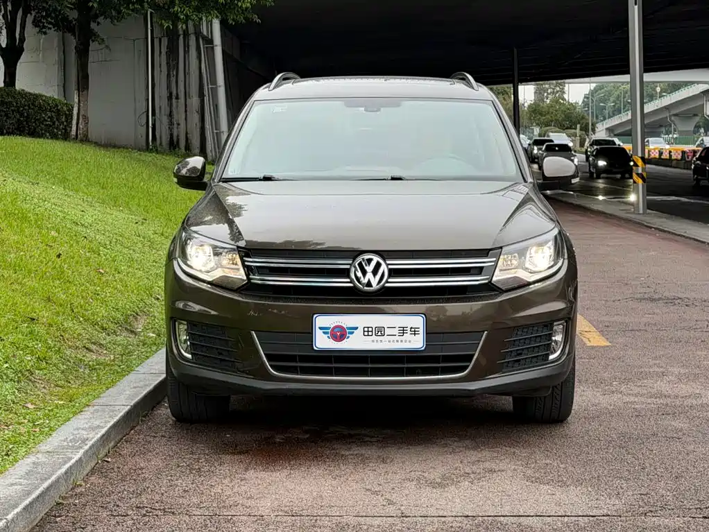 Volkswagen Tiguan — миниатюра 2