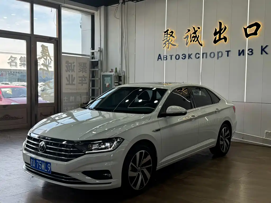 Volkswagen Sagitar 2021