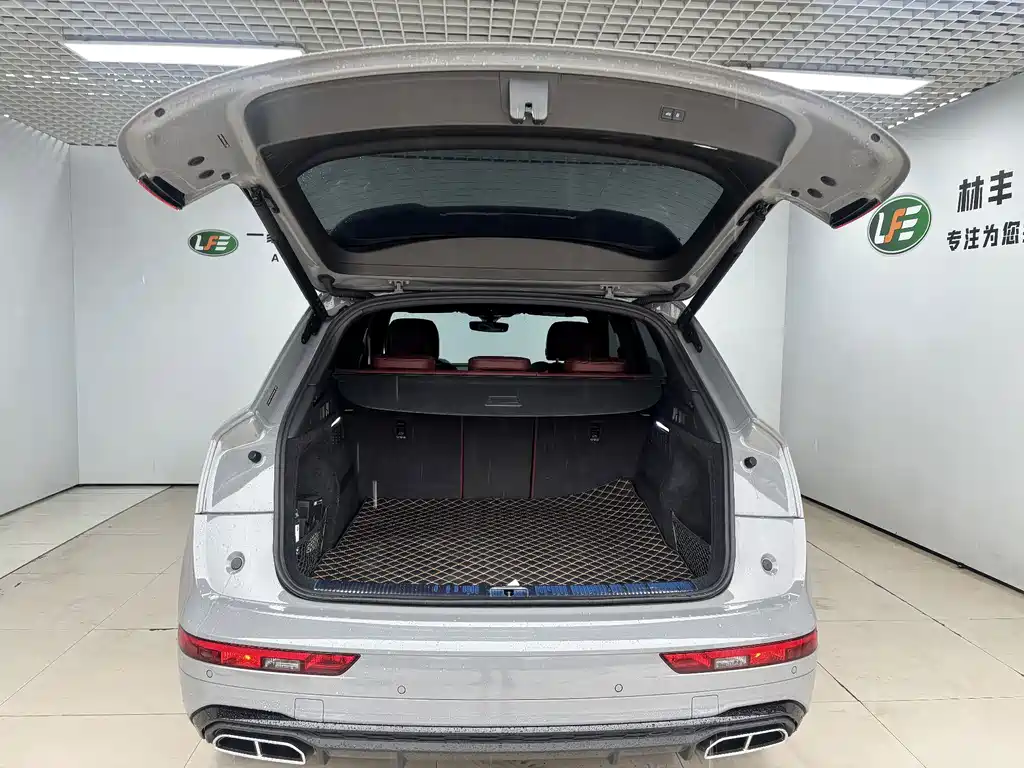 Audi Q5L — миниатюра 26