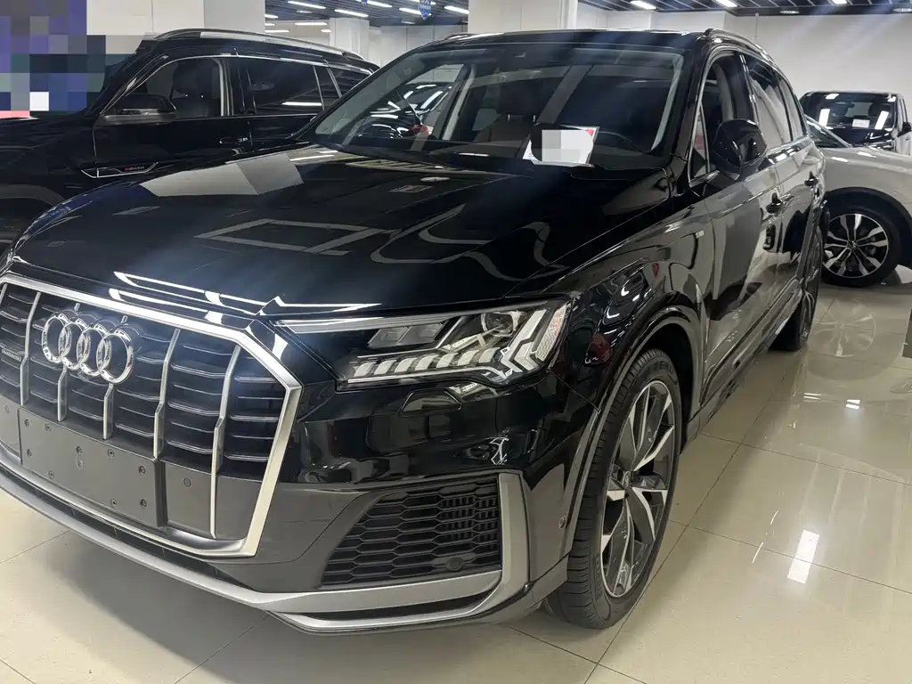 Audi Q7 2024