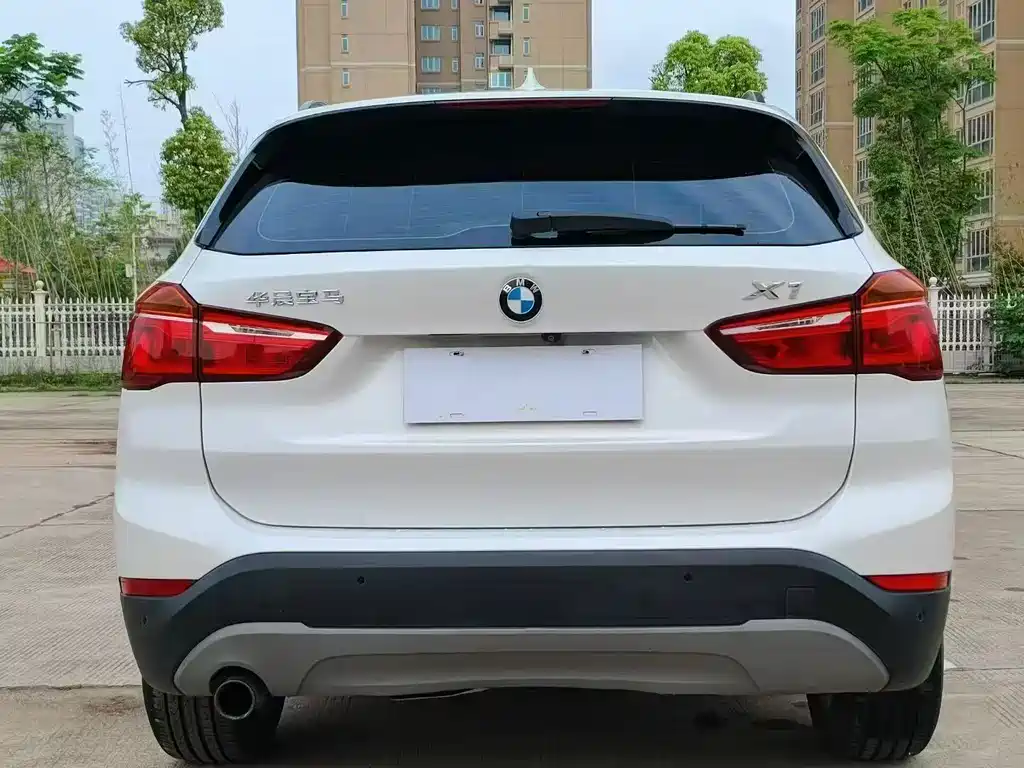 BMW X1 — миниатюра 5