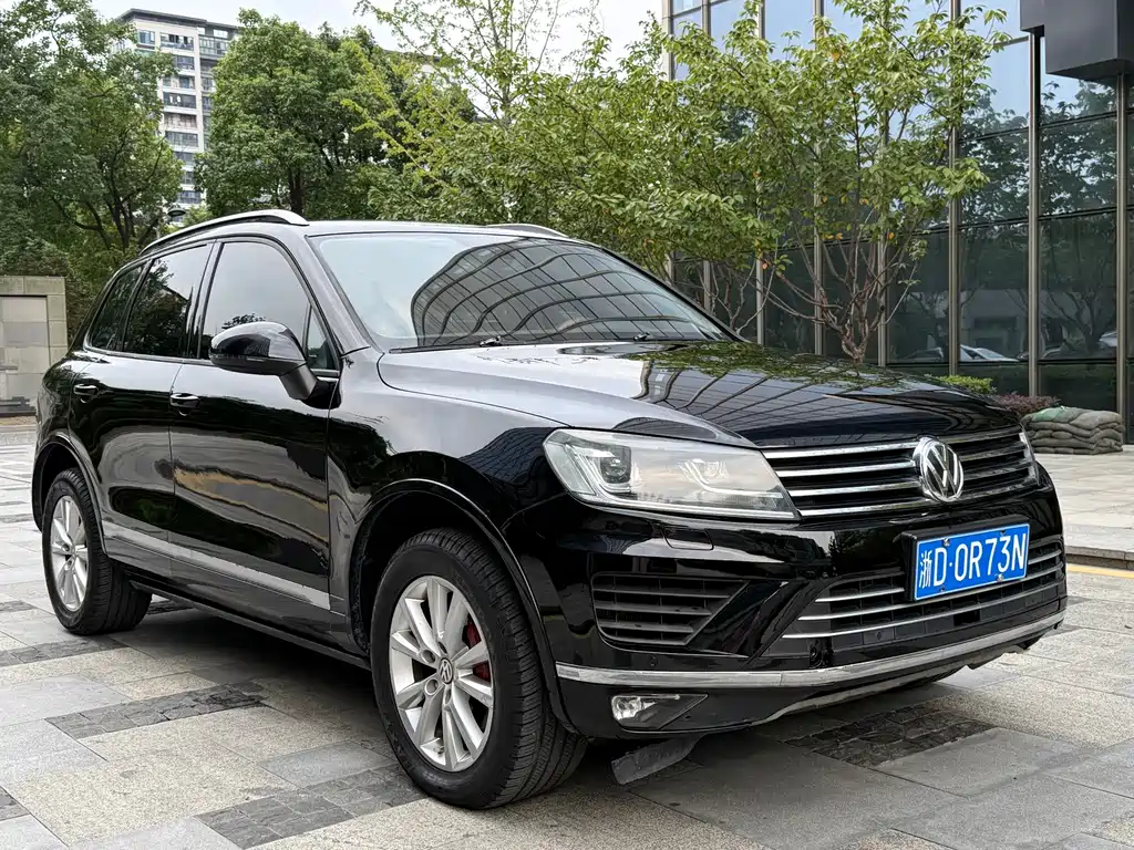 Volkswagen Touareg — миниатюра 3