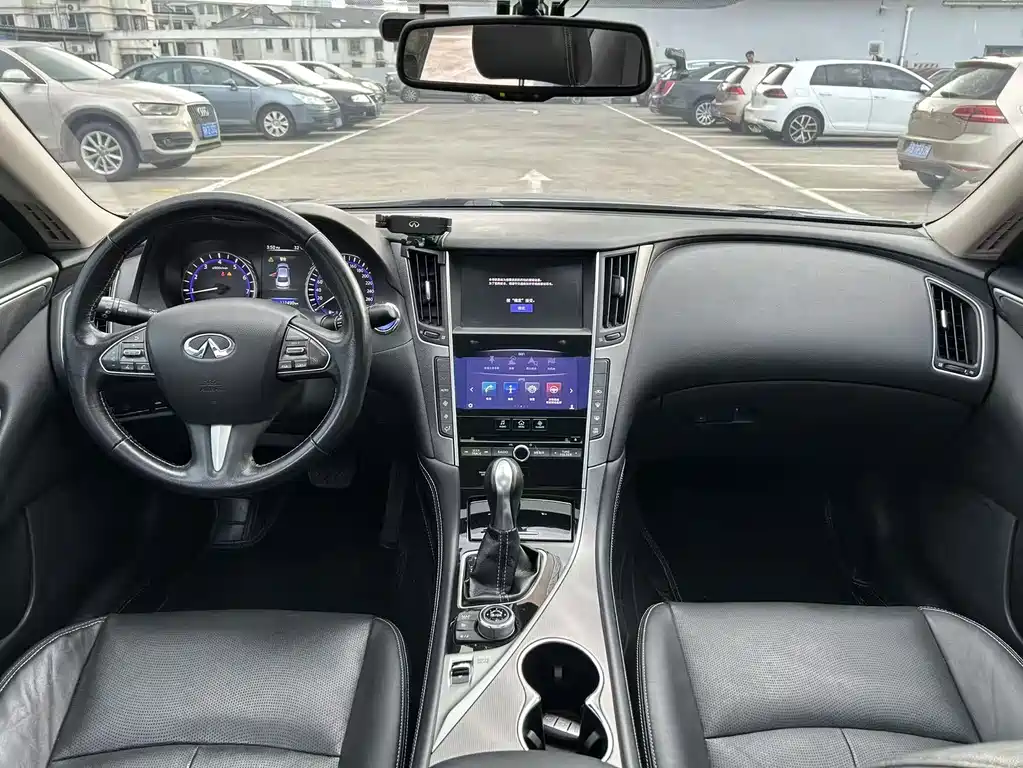 Infiniti Q50L — миниатюра 5