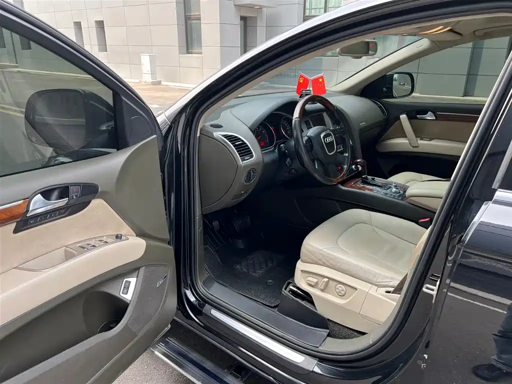 Audi Q7 2007 3.6 FSI quattro Luxury