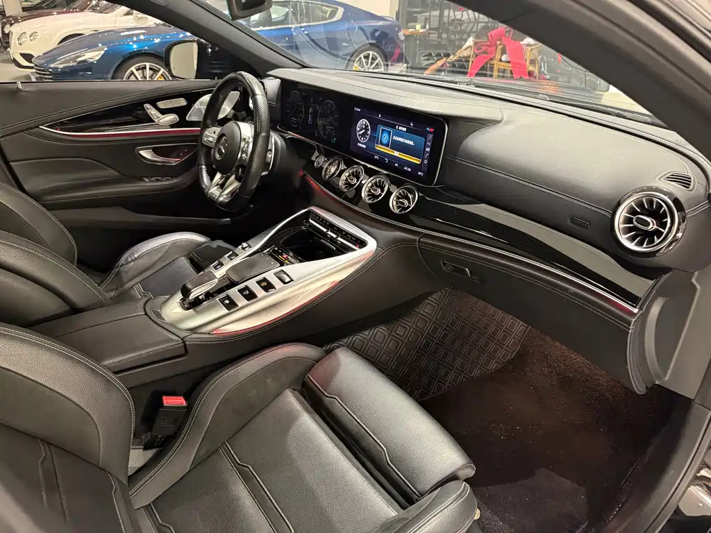 Mercedes-Benz AMG GT — миниатюра 13