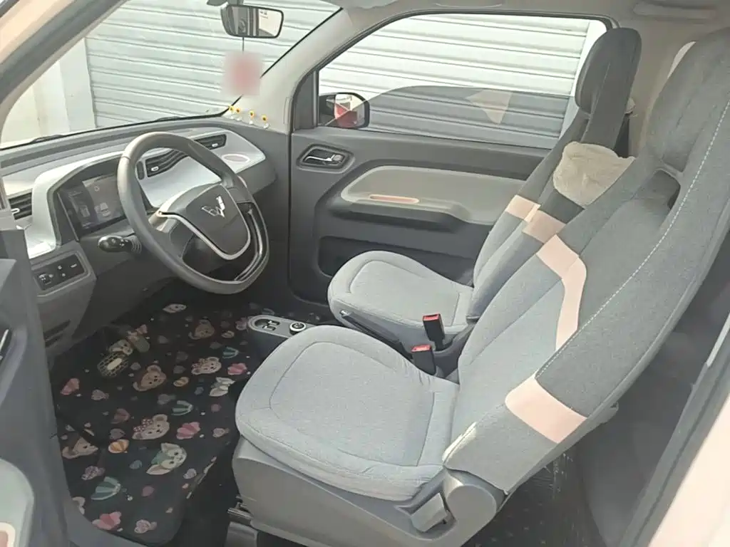 Wuling MINIEV — миниатюра 15