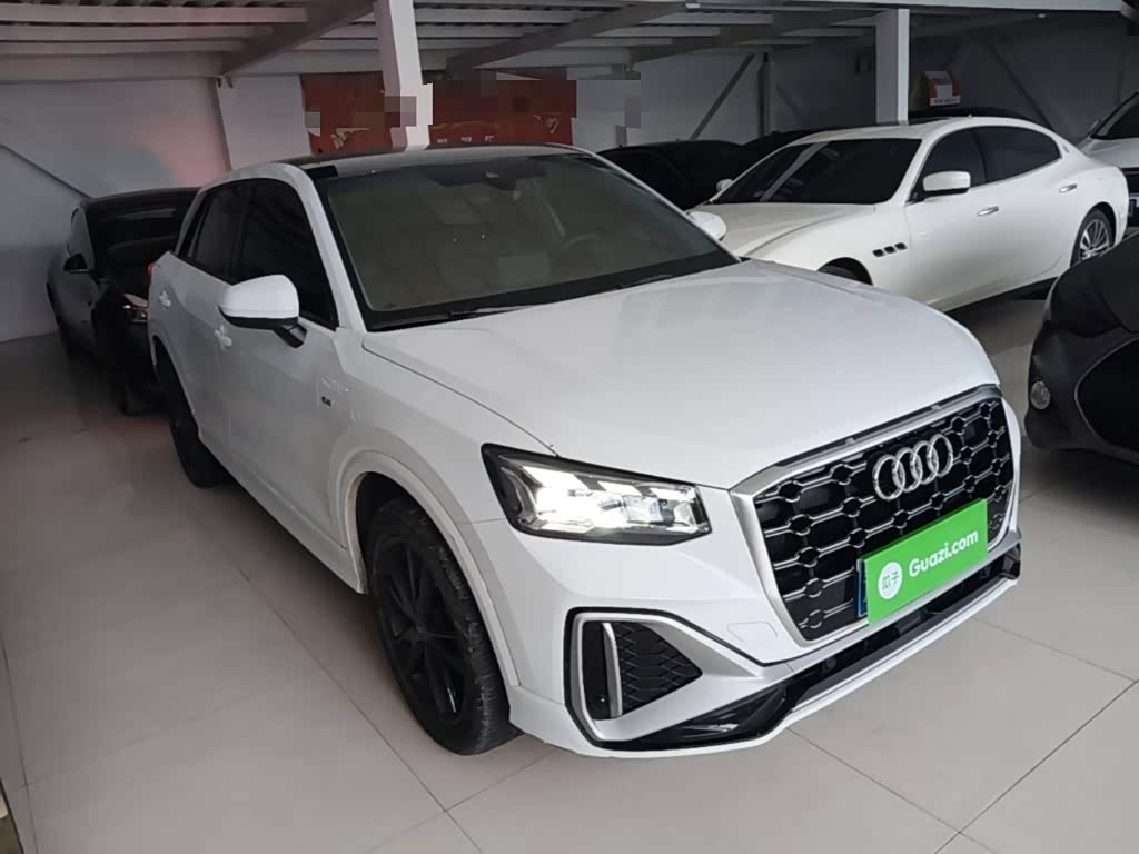 Audi Q2L 1.4 л 2023 г. Белый, пробег 28500 км