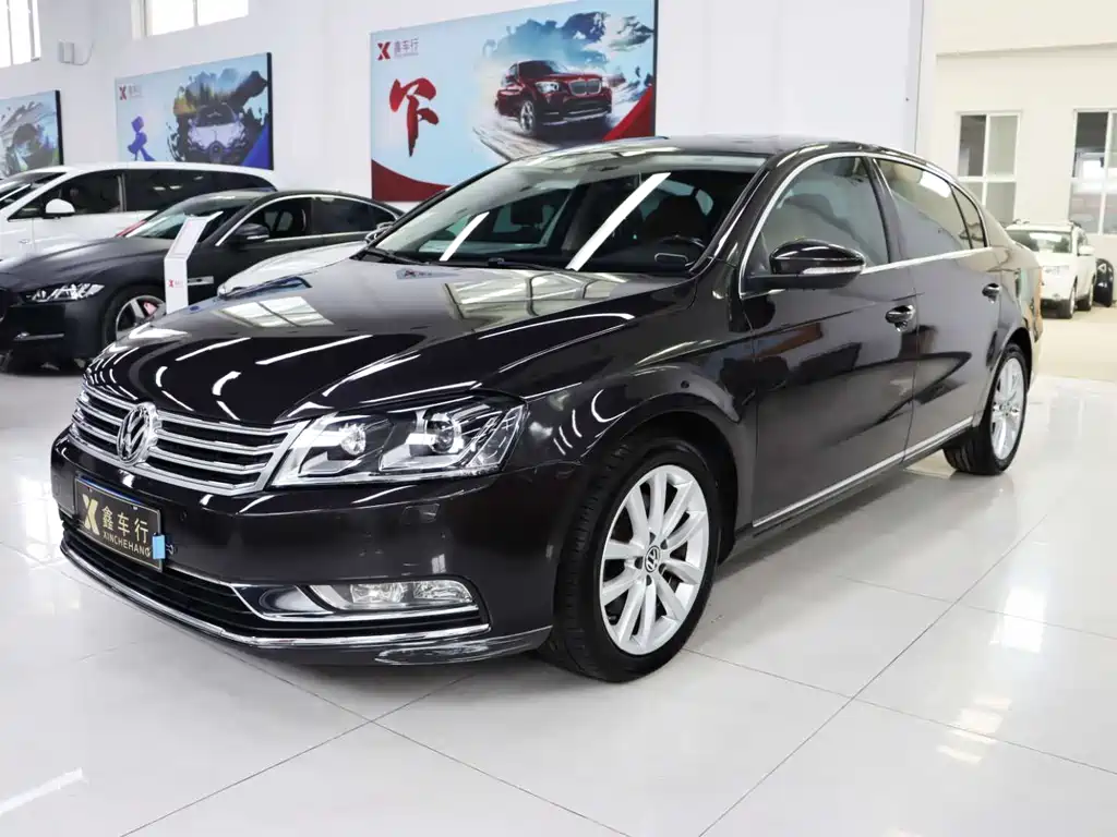 Volkswagen Magotan 2012
