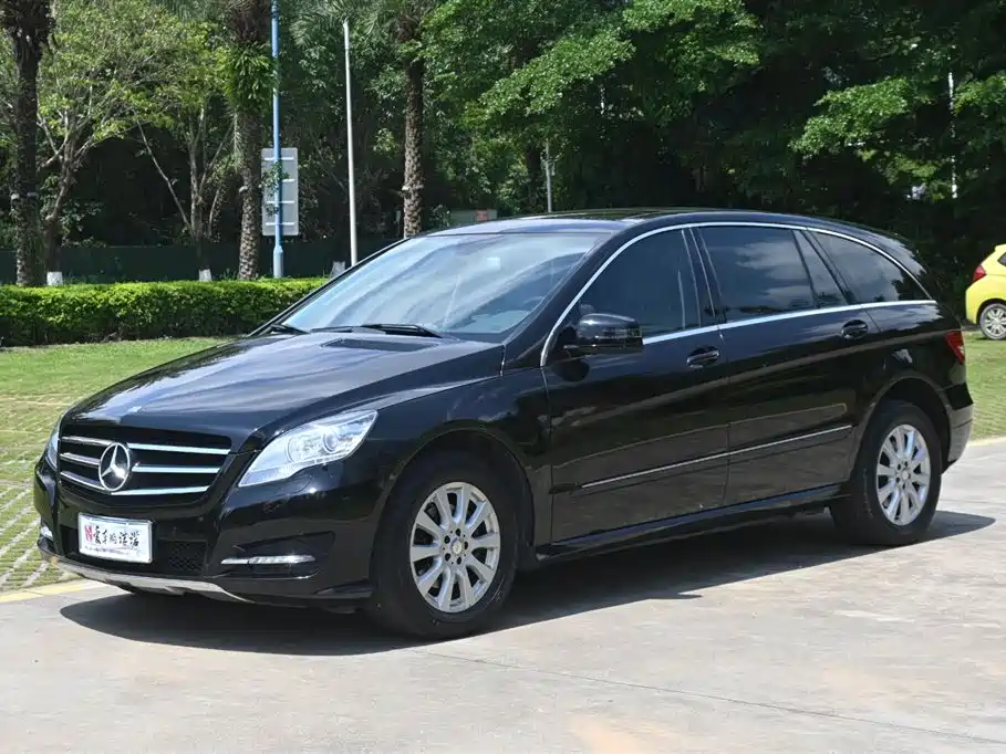 Mercedes-Benz R-Class 2016