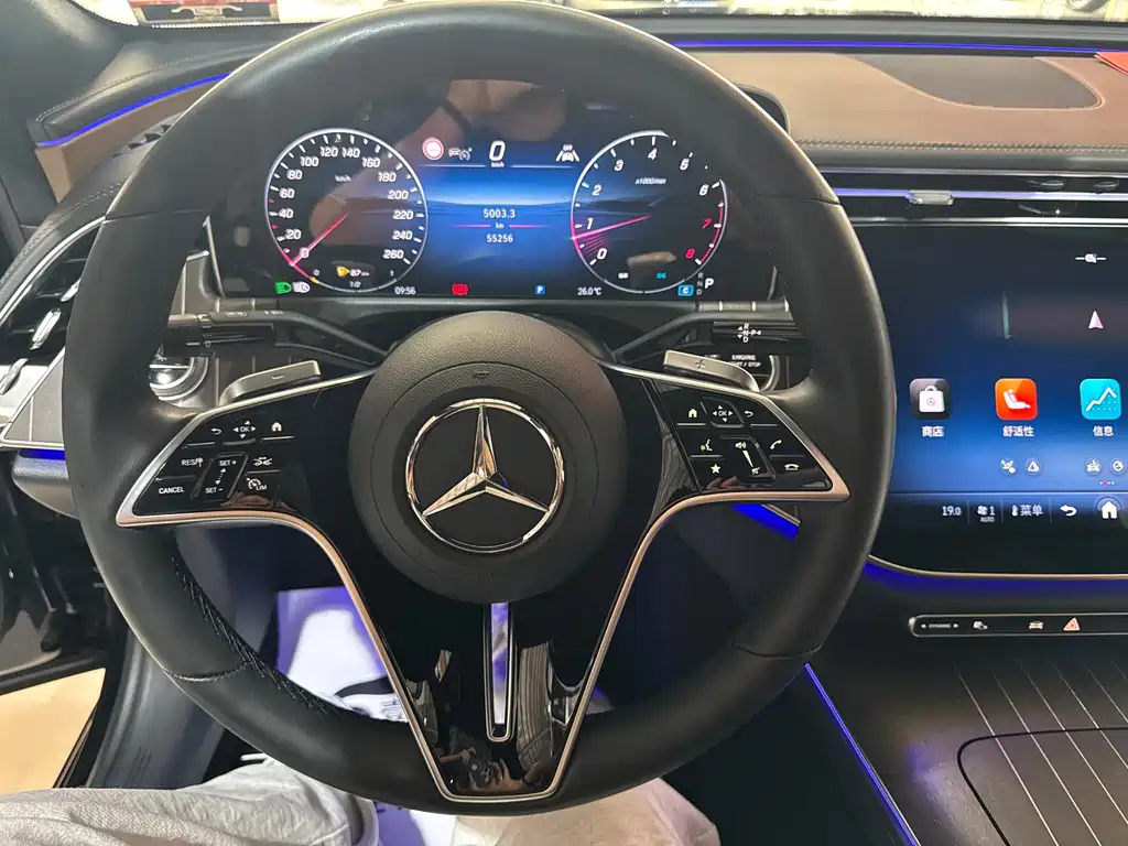 Mercedes-Benz E-Class — миниатюра 19