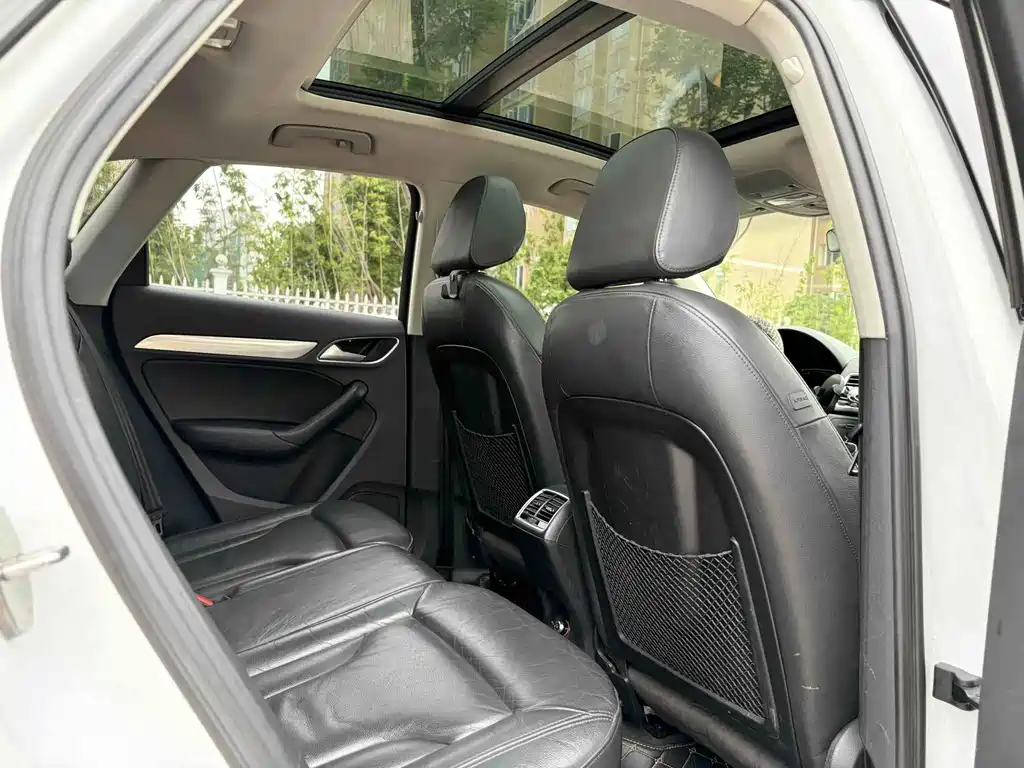 Audi Q3 — миниатюра 10
