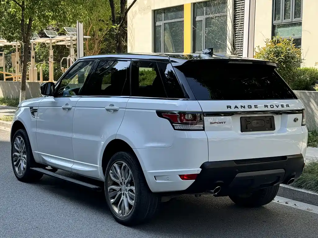 Land Rover Range Rover Sport 2017 3.0 SC V6 DYNAMIC