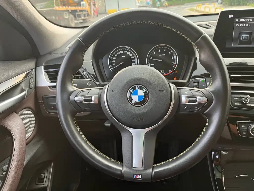 BMW X2 — миниатюра 15