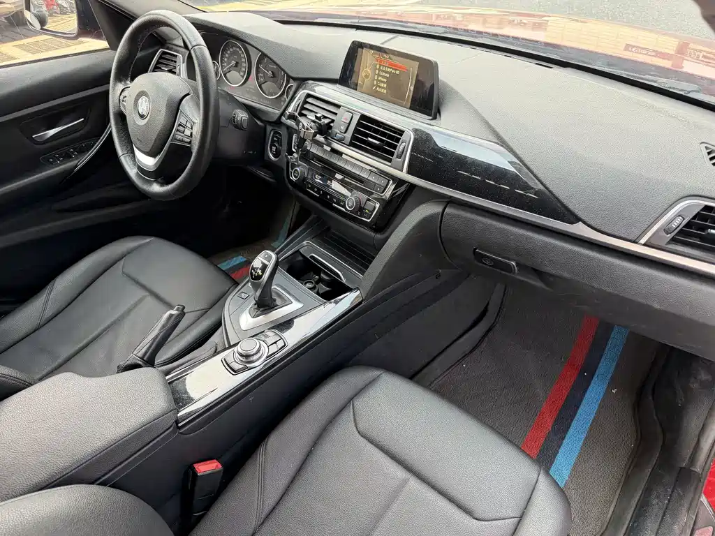 BMW 3 Series — миниатюра 8
