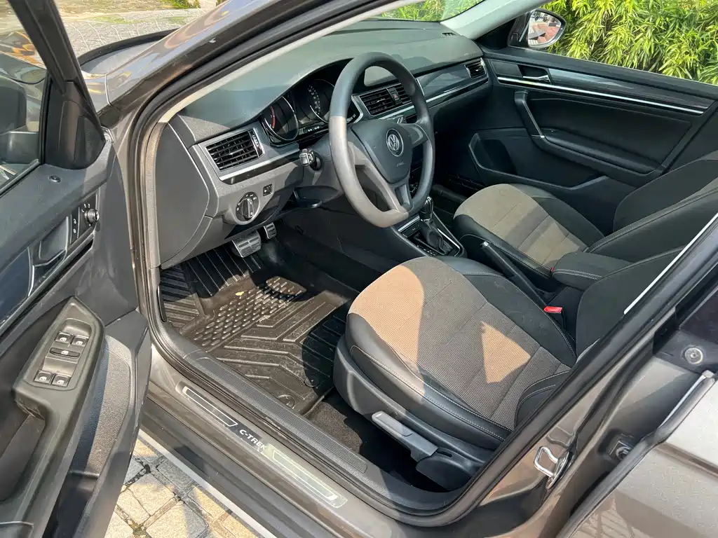 Volkswagen C-Trek — миниатюра 11