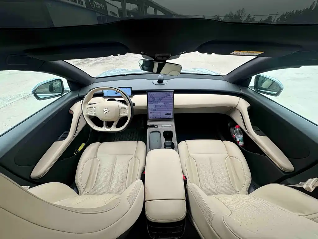 NIO ET5 — миниатюра 8