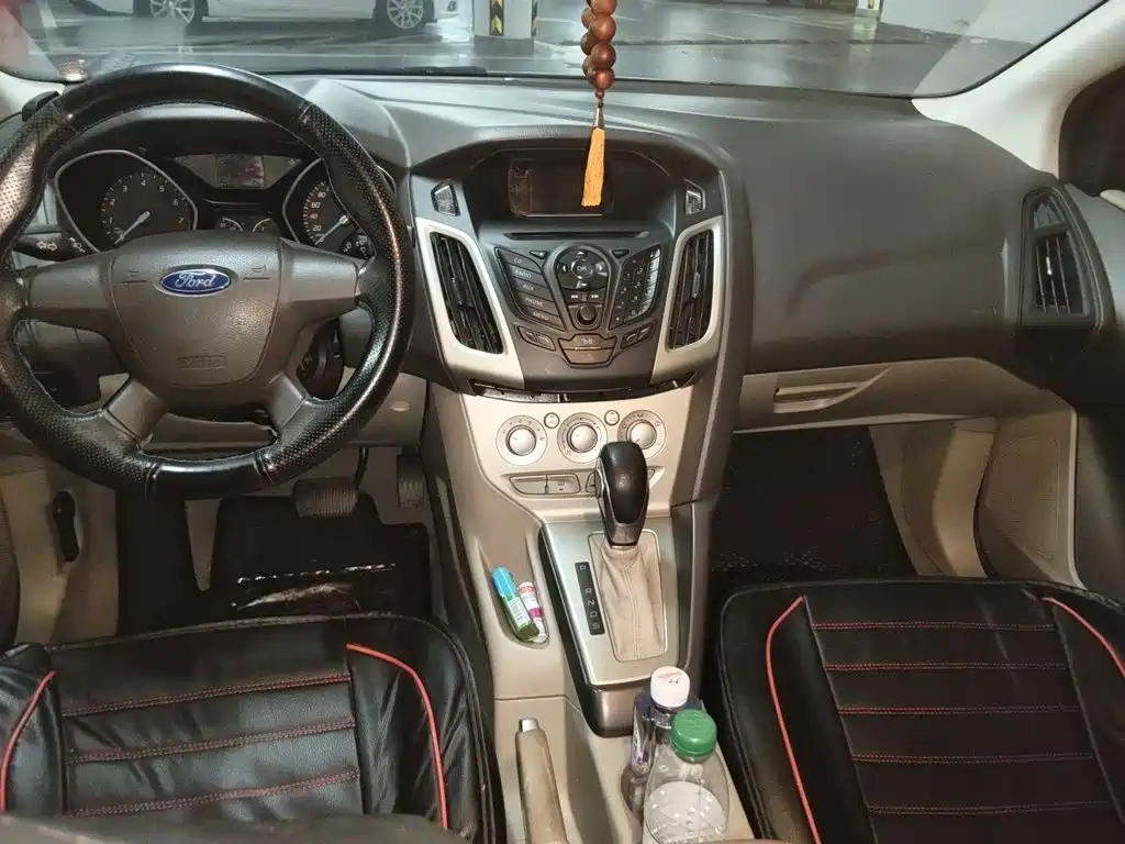 Ford Focus — миниатюра 10