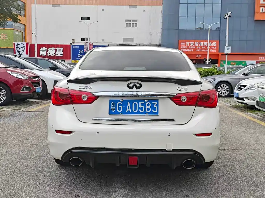 Infiniti Q50L 2016 2.0T Enjoy