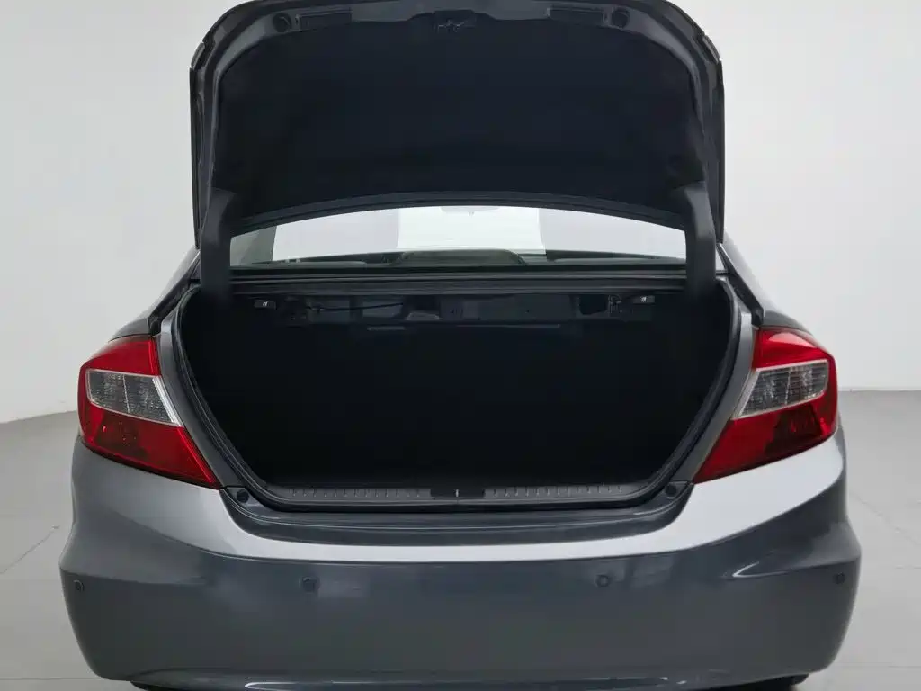 Honda Civic — миниатюра 16