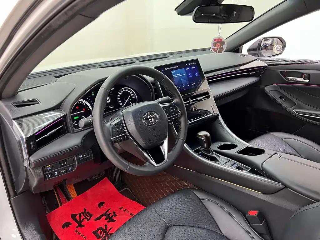 Toyota Avalon — миниатюра 10