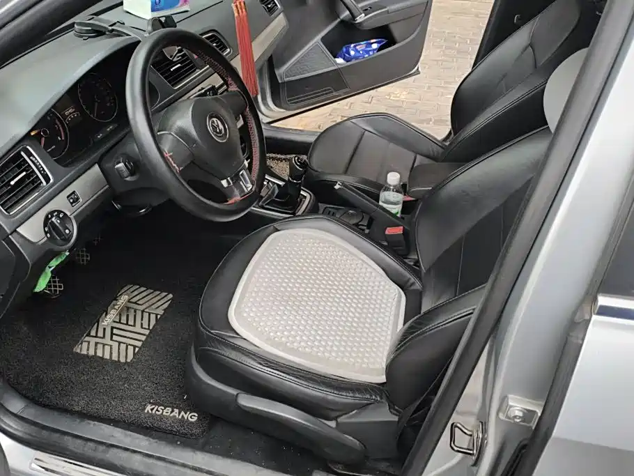 Volkswagen Lavida — миниатюра 9