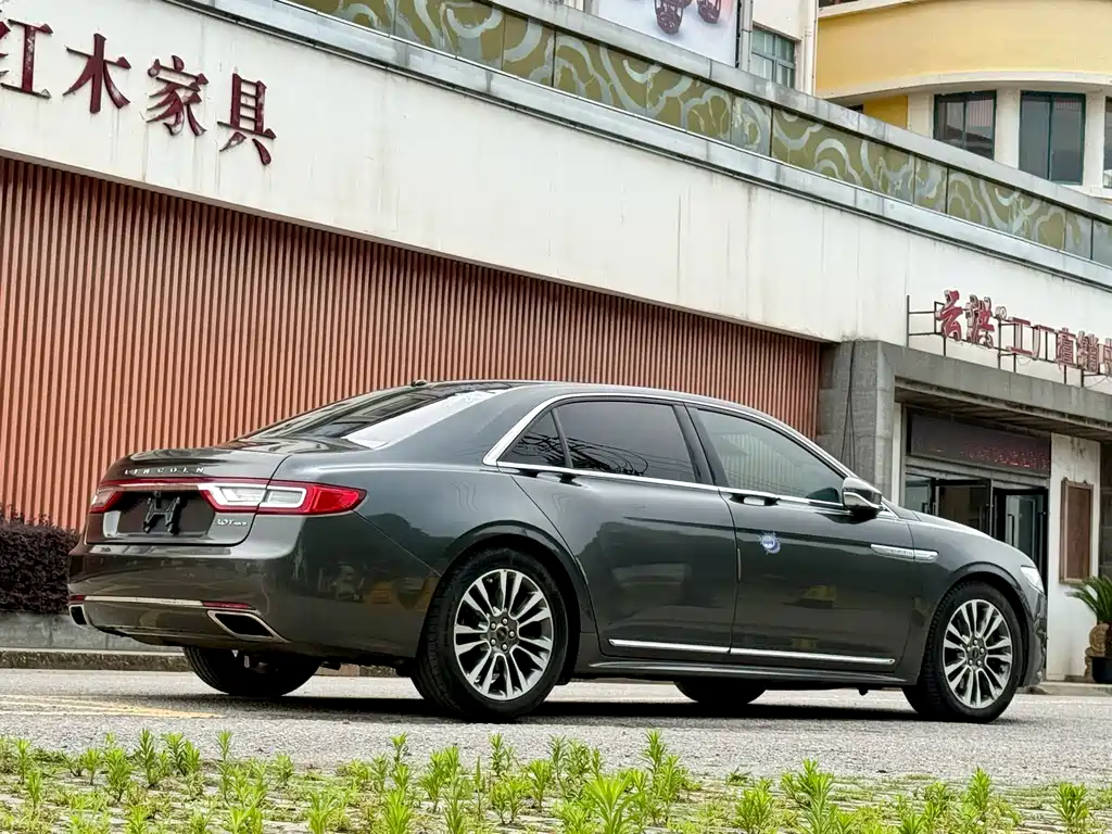 Lincoln Continental 2017 3.0T