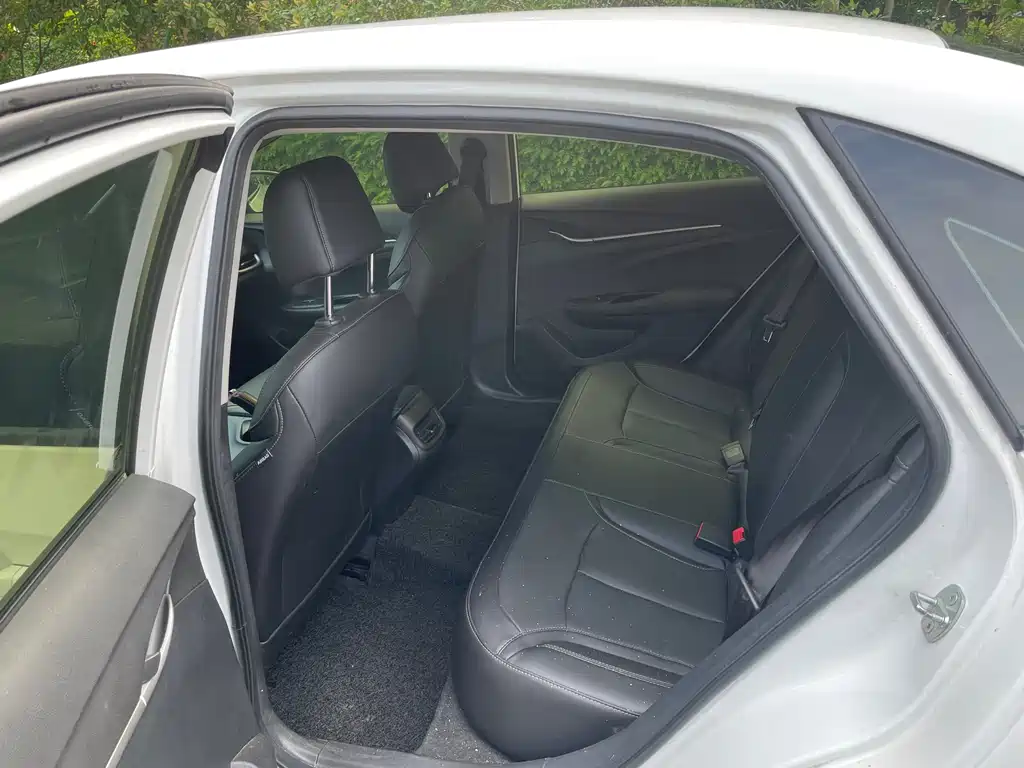 Buick Excelle — фотографии объявления, Фото 12