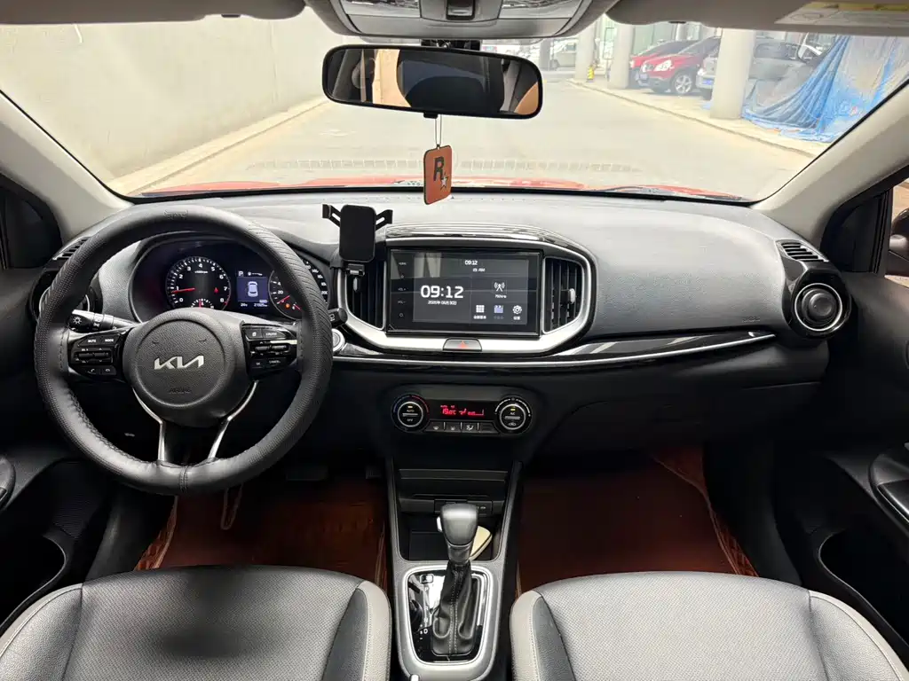 Kia KX1 — миниатюра 8