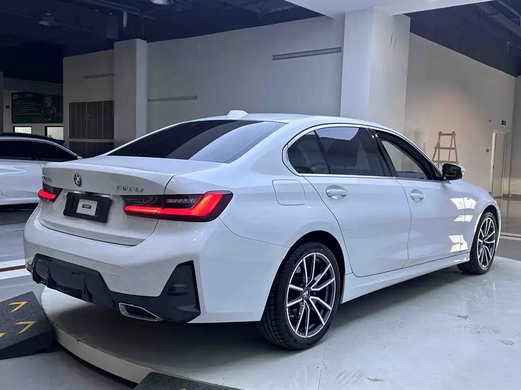 BMW 3 Series 3 2023 320Li M Sport